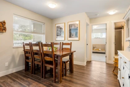Kitchen Photo of 320 2565 Campbell Avenue, Abbotsford, BC