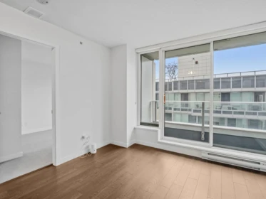 Primary Bedroom Photo of 622 5665 Boundary Road, Vancouver, BC