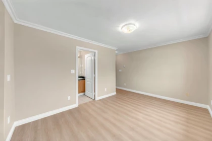 Hot Tub / Spa Photo of 6698 Union Street, Burnaby, BC