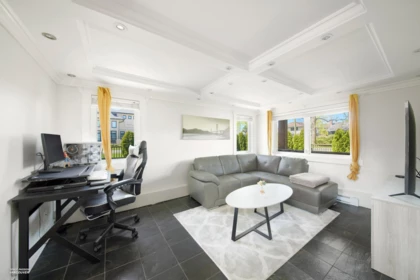 Primary Bedroom Photo of 3600 Raymond Avenue, Richmond, BC