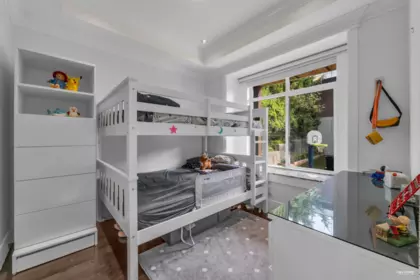 Hot Tub / Spa Photo of 118 N Glynde Avenue, Burnaby, BC