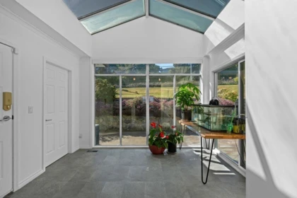 Guest Bathroom Photo of 685 King Georges Way, West Vancouver, BC