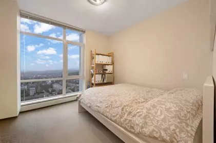 Primary Bedroom Photo of 1304 1320 Chesterfield Avenue, North Vancouver, BC