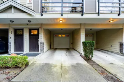 30 6383 140th St Street, Surrey, BC, Surrey — Townhouse for sale
