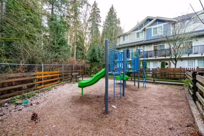 30 6383 140th St Street, Surrey, BC, Surrey — Townhouse for sale