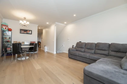Primary Bedroom Photo of 30 6383 140th St Street, Surrey, BC