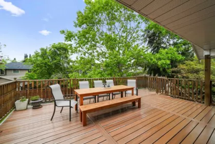Hot Tub / Spa Photo of 21831 44a Avenue, Langley, BC