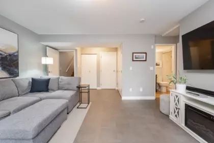 Entry Foyer Photo of 42 1271 Lasalle Place, Coquitlam, BC