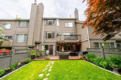Front Yard Photo of 42 1271 Lasalle Place, Coquitlam, BC