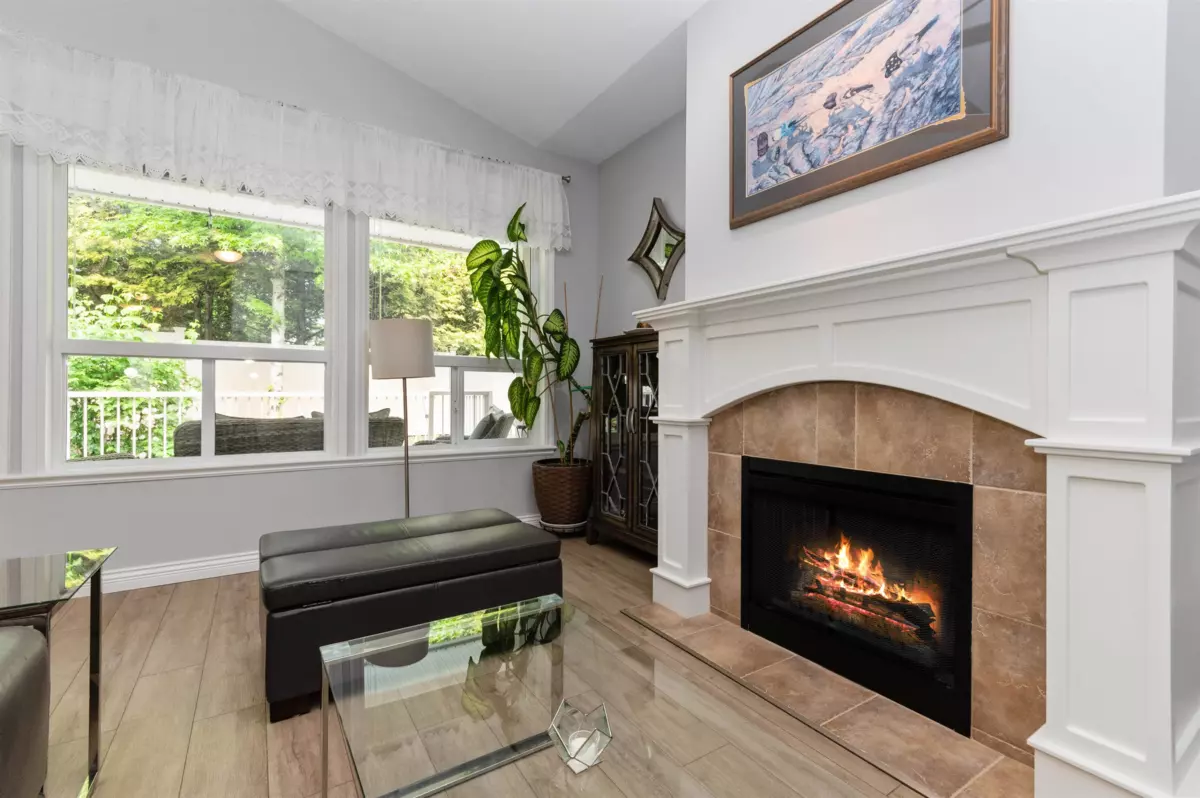 Dining Area Photo of 6024 Hunter Creek Crescent, Chilliwack, BC