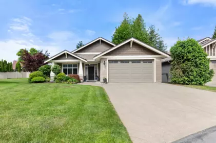 6024 Hunter Creek Crescent, Chilliwack, BC, Chilliwack — Single Family Residence for sale