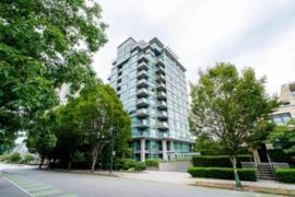 1010 1889 Alberni Street, Vancouver, BC