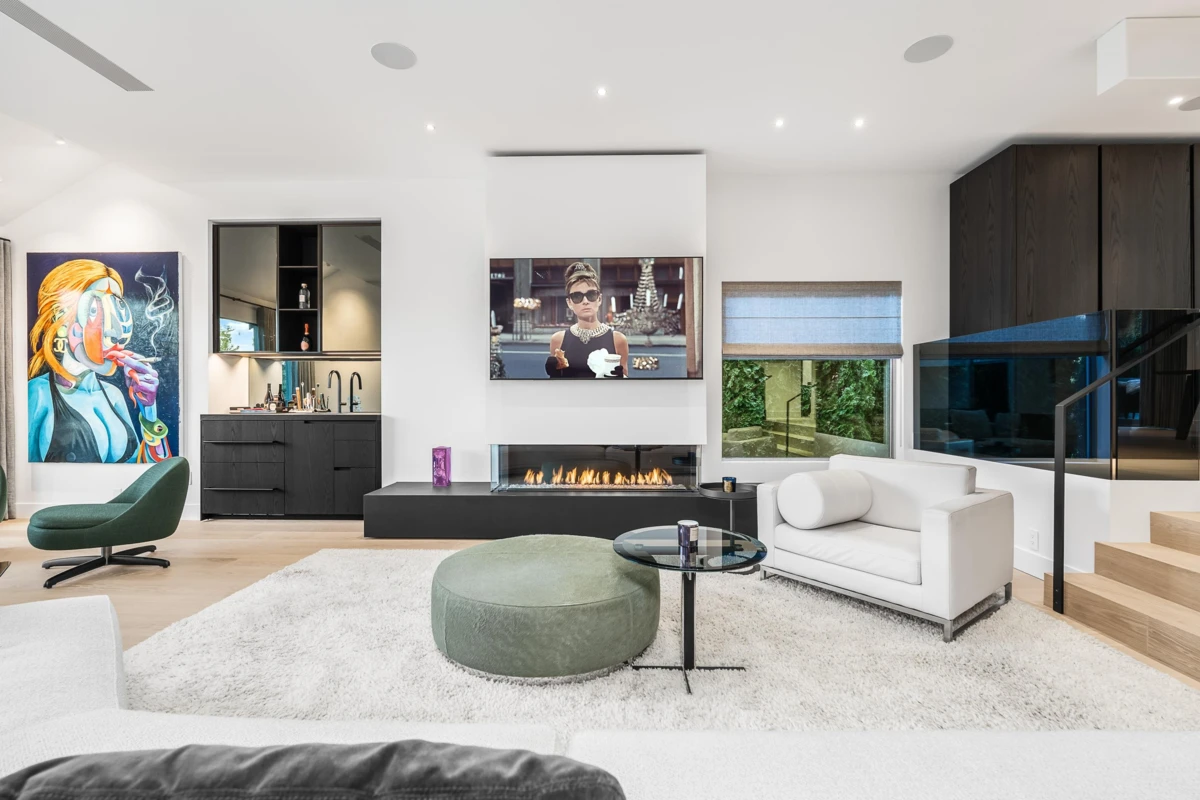 Living Room Photo of 4416 W 1st Avenue, Vancouver, BC