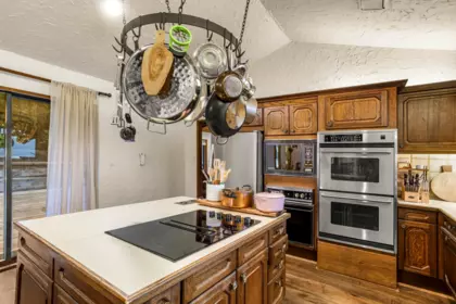 Office / Den Photo of 6357 Pirate Lane, Harrison Hot Springs, BC