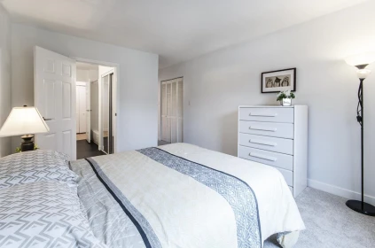 Bedroom 3 Photo of 303 1610 Chesterfield Avenue, North Vancouver, BC