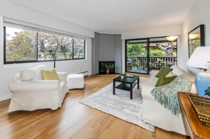 303 1610 Chesterfield Avenue, North Vancouver, BC, North Vancouver — Apartment/Condo for sale
