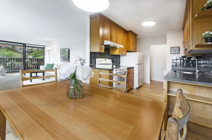 Pantry Photo of 303 1610 Chesterfield Avenue, North Vancouver, BC
