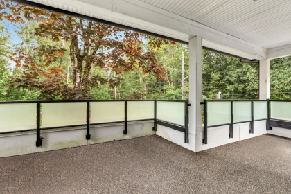 Basement Recreation Room Photo of 14477 101 Avenue, Surrey, BC