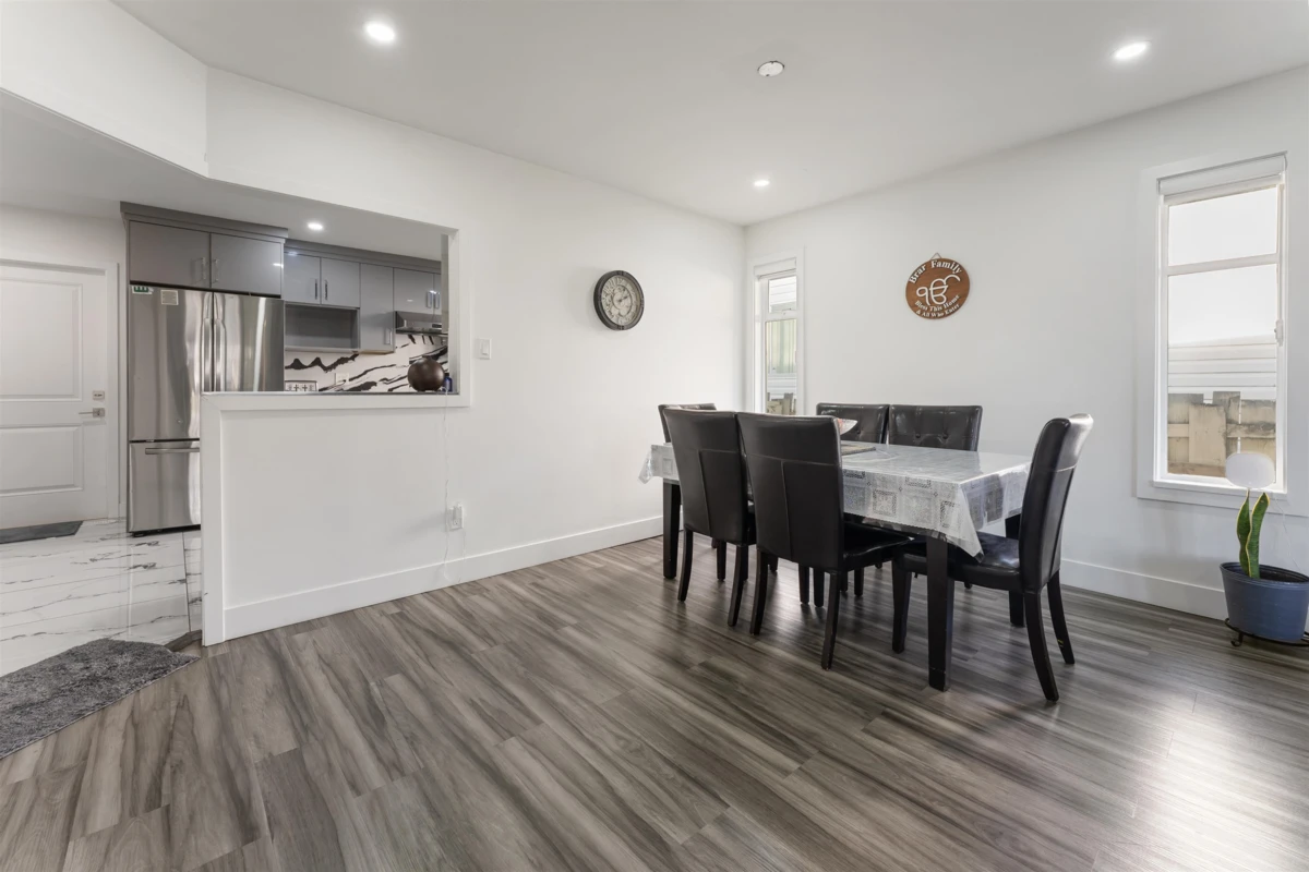Family Room Photo of 7309 123 Street, Surrey, BC
