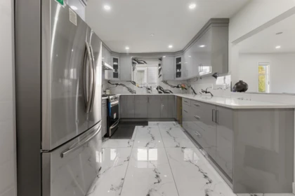 Kitchen Island Photo of 7309 123 Street, Surrey, BC