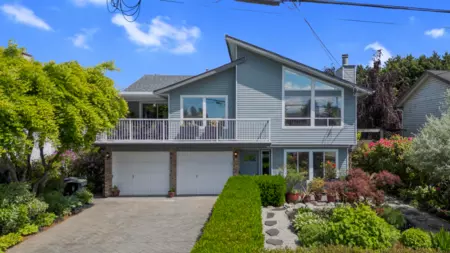 9262 213 Street, Langley, BC, Langley — Single Family Residence for sale