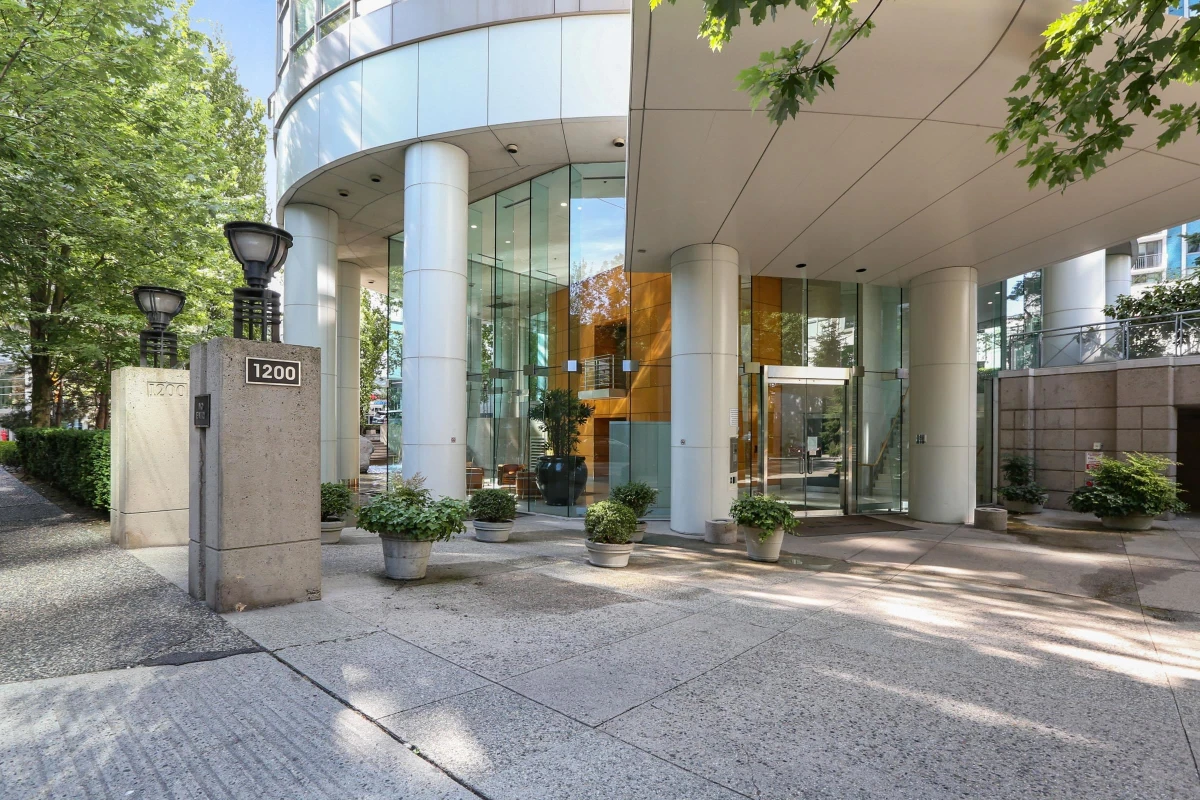Exterior Rear Photo of 1203 1200 Alberni Street, Vancouver, BC