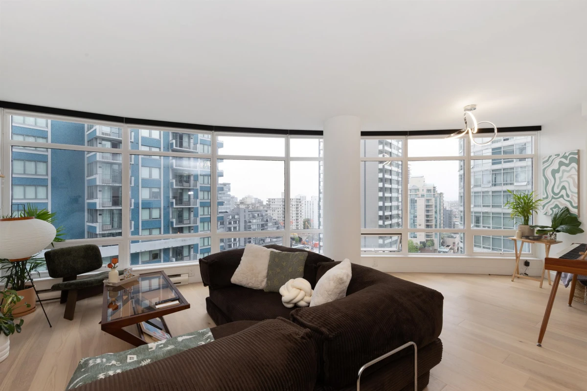 Living Room Photo of 1203 1200 Alberni Street, Vancouver, BC
