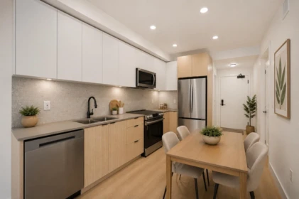 Kitchen Photo of 512 13455 94a Avenue, Surrey, BC