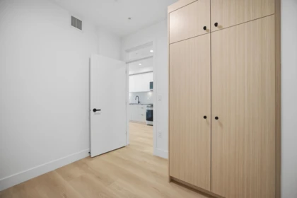 Powder Room Photo of 512 13455 94a Avenue, Surrey, BC