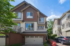 15 19560 68 Avenue, Surrey, BC