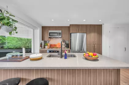 Breakfast Nook Photo of 201 608 Belmont Street, New Westminster, BC