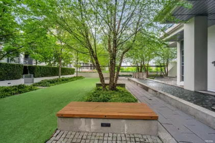 Front Yard Photo of 201 608 Belmont Street, New Westminster, BC