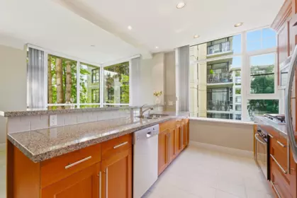 305 4759 Valley Drive, Vancouver, BC, Vancouver — Apartment/Condo for sale