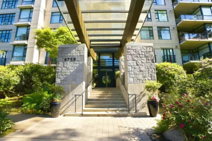 Garden / Landscaping Photo of 305 4759 Valley Drive, Vancouver, BC
