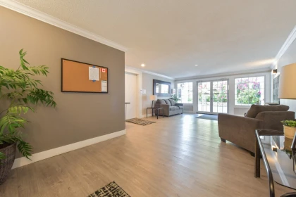 206 15010 Roper Avenue, Surrey, BC, Surrey — Apartment/Condo for sale