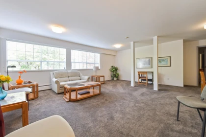 Hallway Photo of 206 15010 Roper Avenue, Surrey, BC