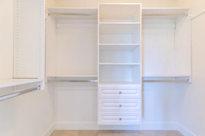Hallway Photo of 7 15688 28 Avenue, Surrey, BC