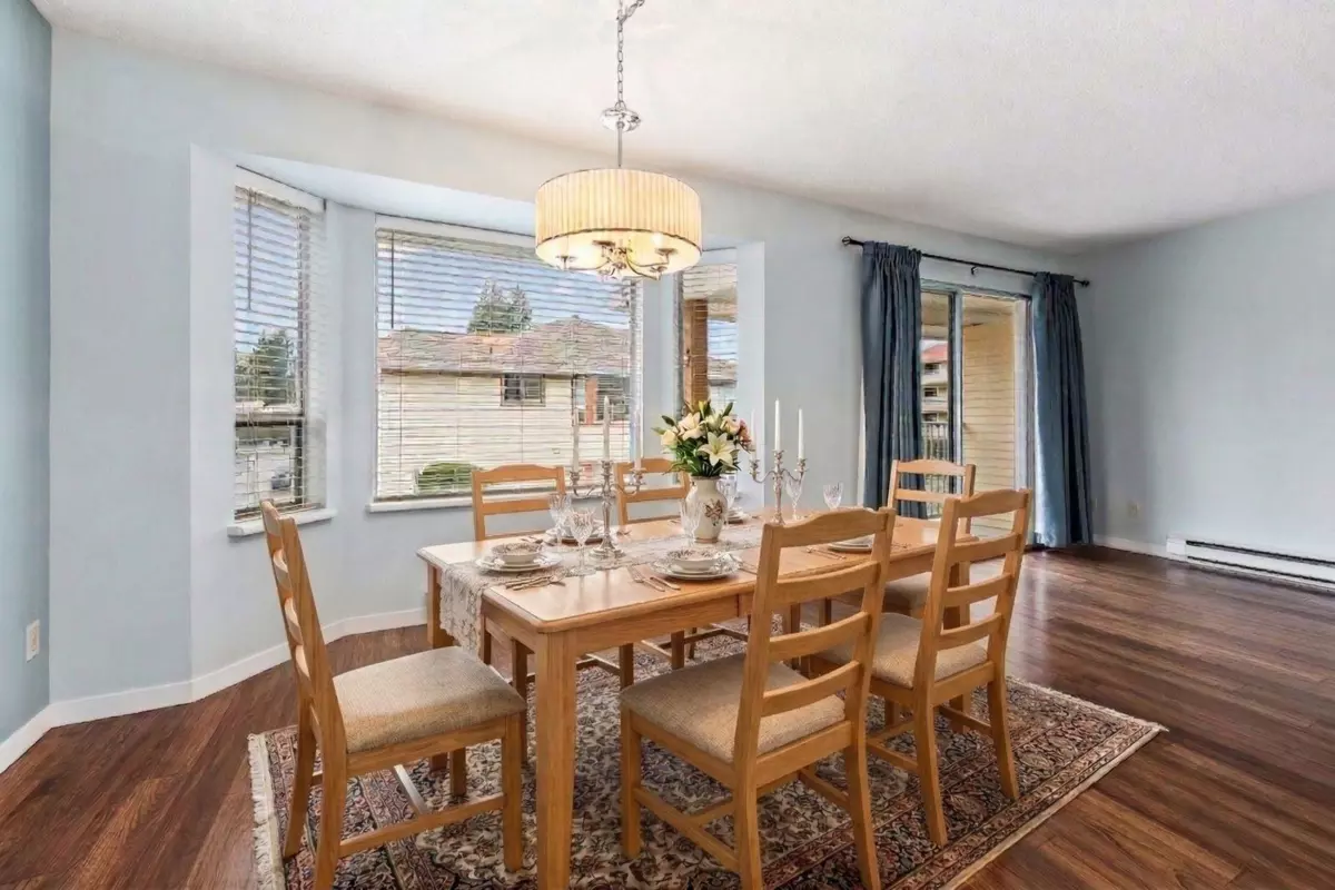 Dining Area Photo of 14 2456 Ware Street, Abbotsford, BC
