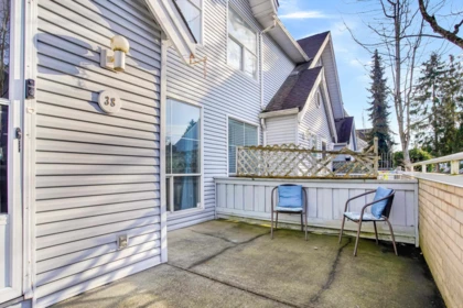 38 13706 74 Avenue, Surrey, BC, Surrey — Townhouse for sale
