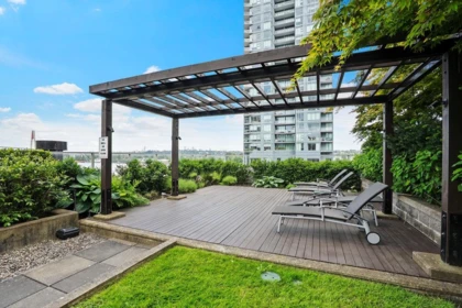 Neighborhood Park Photo Near 1811 668 Columbia Street, New Westminster, BC