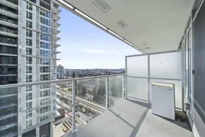 Laundry Room Photo of 1303 652 Whiting Way, Coquitlam, BC
