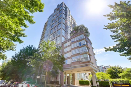 Swimming Pool Photo of 501 1228 Marinaside Crescent, Vancouver, BC