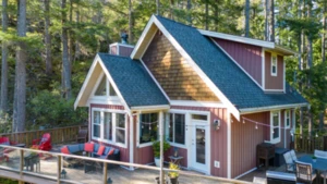 13555 Lee Road, Garden Bay, BC