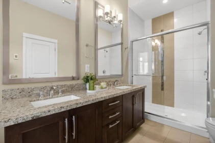 Entry Foyer Photo of 5080 Willow Springs Avenue, Delta, BC