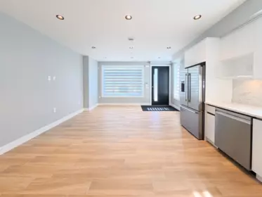 1 2557 W King Edward Avenue, Vancouver, BC, Vancouver — Townhouse for sale