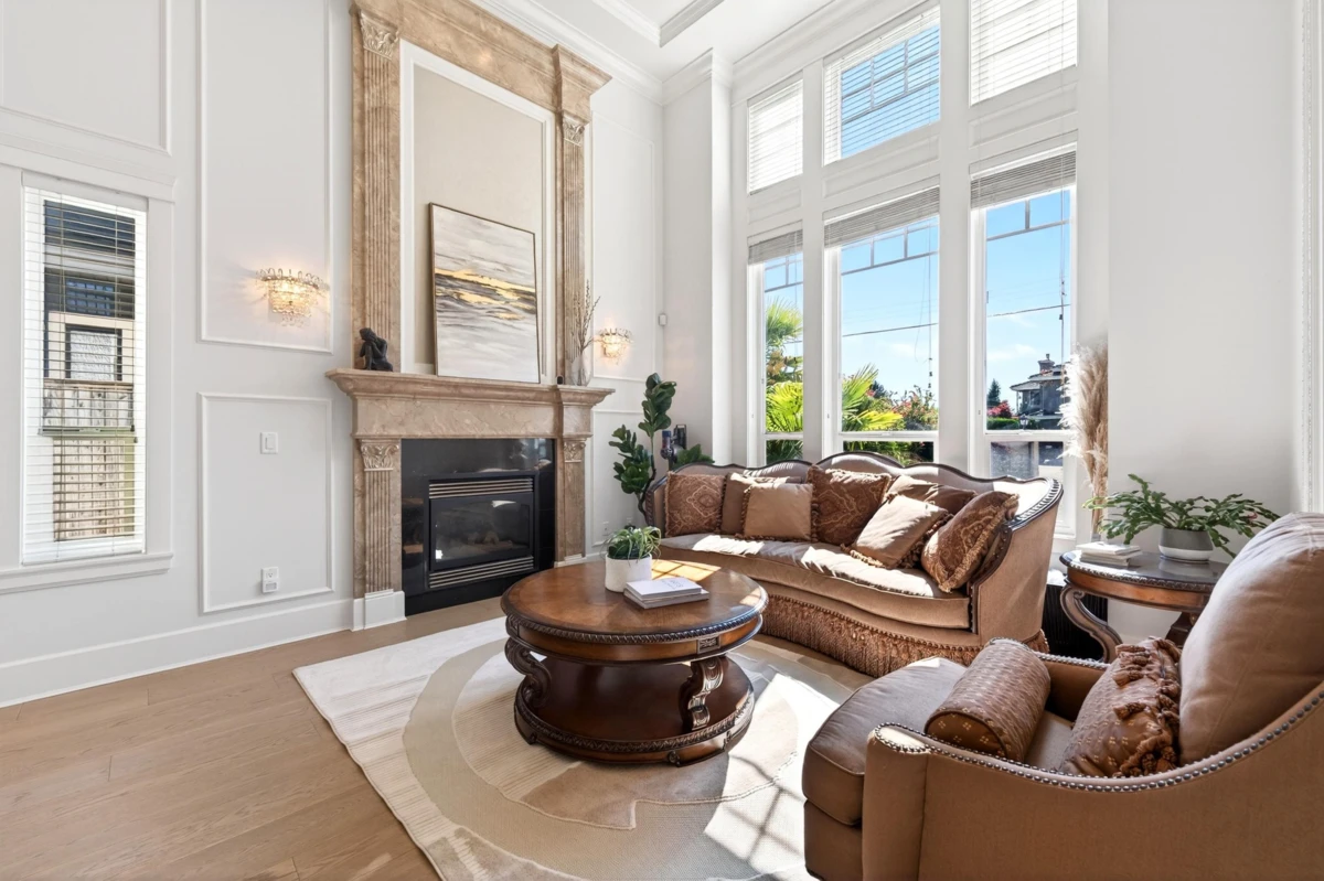 Living Room Photo of 10388 Swinton Crescent, Richmond, BC