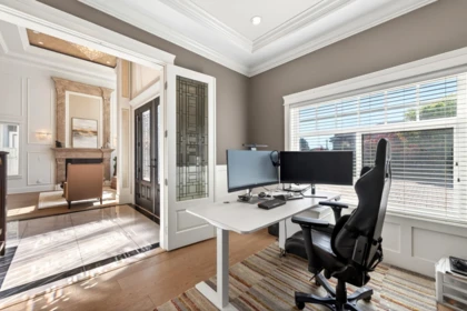 Hot Tub / Spa Photo of 10388 Swinton Crescent, Richmond, BC
