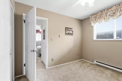 Basement Recreation Room Photo of 22641 Brown Avenue, Maple Ridge, BC