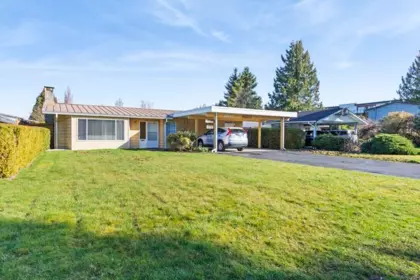 22641 Brown Avenue, Maple Ridge, BC, Maple Ridge — Single Family Residence for sale
