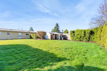 Hot Tub / Spa Photo of 22641 Brown Avenue, Maple Ridge, BC